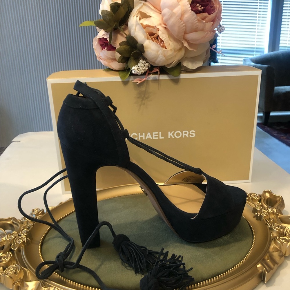 New Michael Kors Genuine Suede Rosalie Platform Shoes